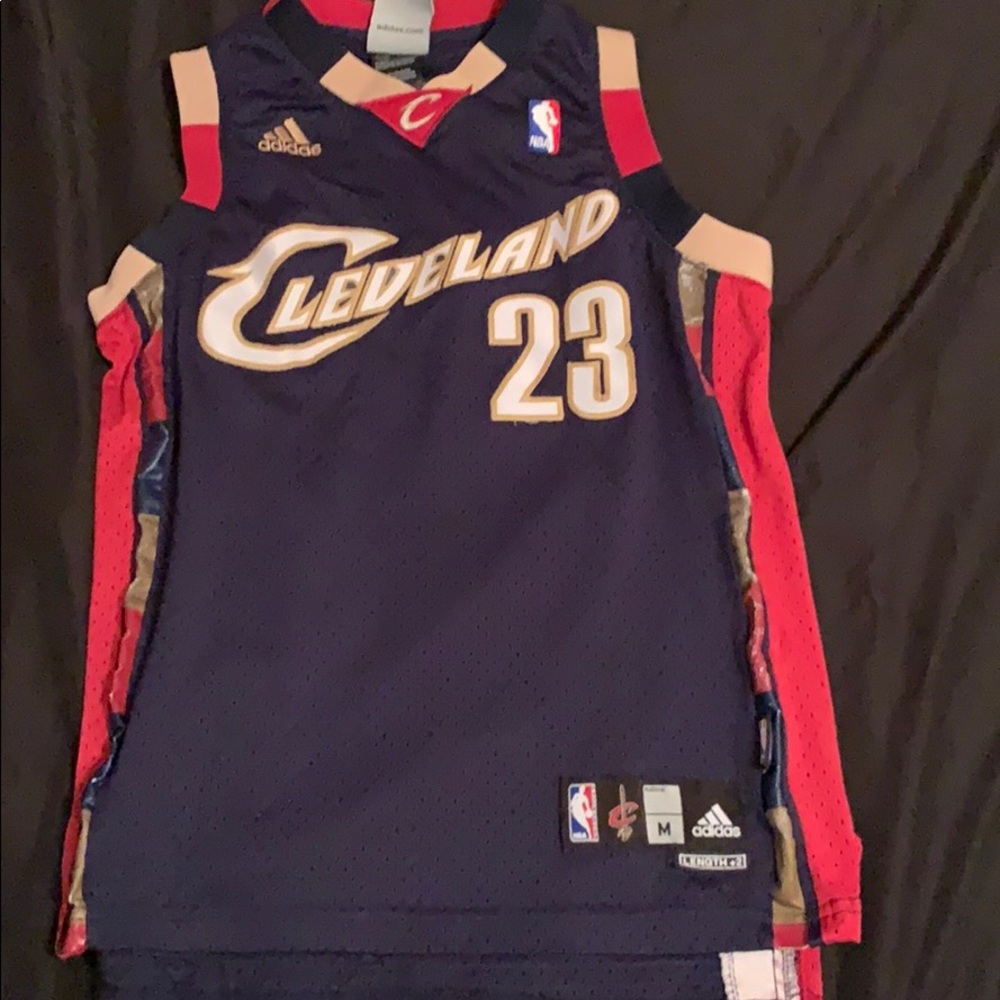 Old school Lebrun James Cleveland cavs Jersey